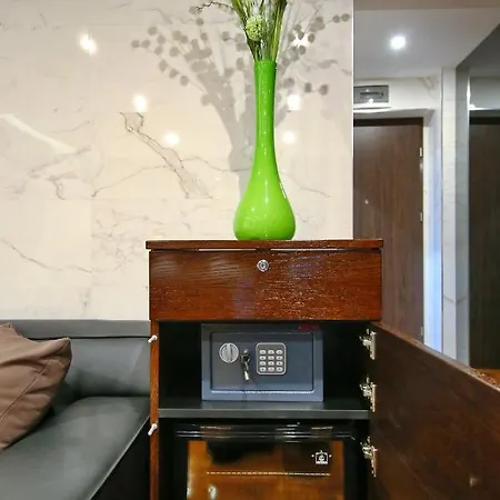 Apartmán Deluxe Dino & *