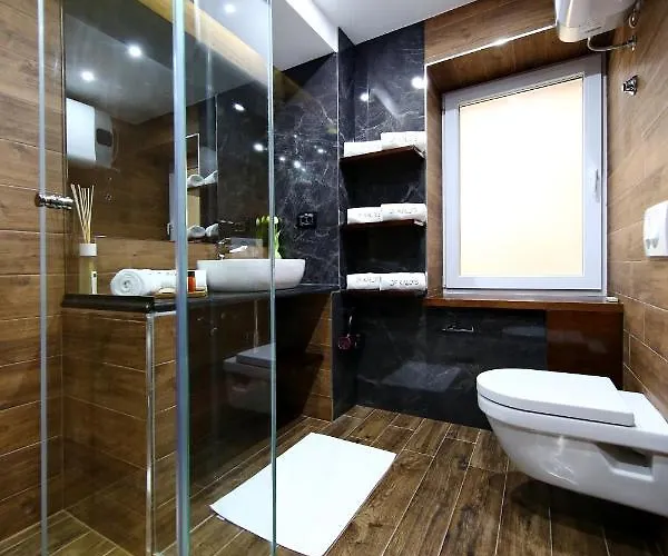 Апартаменты Deluxe Dino & *